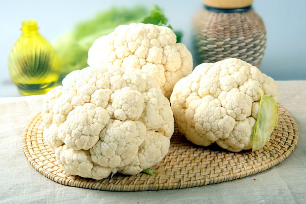 КУЛИНАРСКИ ТРИКОВИ: Снежно бели карфиол